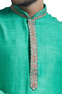 Green Bhaghalpuri Kurta Set With Machine Embroidery On Placket Patti And Collar 3