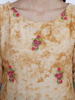 Chhabra 555 Beige  and  Red Cotton Printed Unstitched Dress Material With Printed Chiffon Dupatta 3