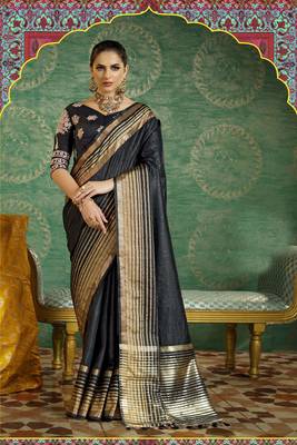 Black Plain Handloom Silk Saree With Blouse 1