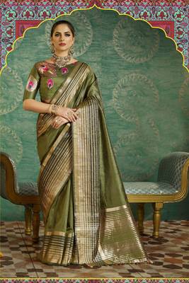 Mahendi Plain Handloom Silk Saree With Blouse 1