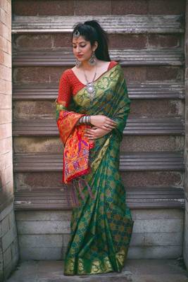 Green Plain Patola Silk Saree With Blouse 1