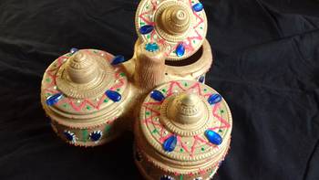 Beautiful Diya Stand Of Golden Shade 1