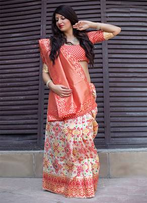 Monjolika Fashion Off white woven silk blend saree with blouse 1