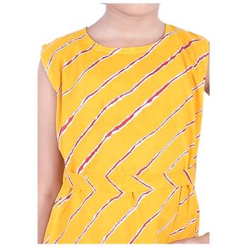 Yellow printed cotton kids-frocks 5