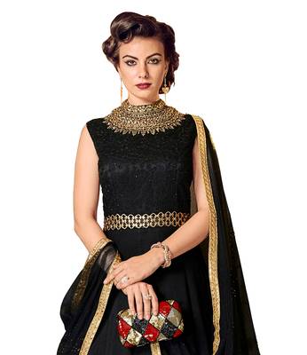 black zari art dupion silk salwar with dupatta 2