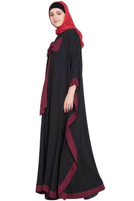 Black Crepe Plain Bow-Accent Kaftan Abaya 3