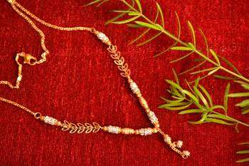 Designer Diamond Stone Golden Filigree Simple Mangalsutra Necklace 1