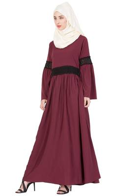 Maroon Plain Crepe Abaya 2