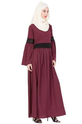Maroon Plain Crepe Abaya 3