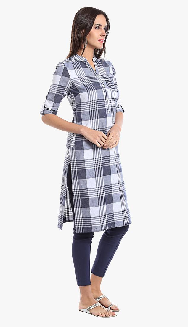 Blue Viscose Rayon Three Quarter Sleeves V Neck stitched kurtas and kurtis