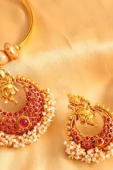 BEAUTIFUL GANESH PEARL CLUSTER KEMP NECKLACE SET-DJ00265