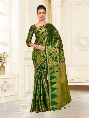 Green woven art silk saree with blouse 1