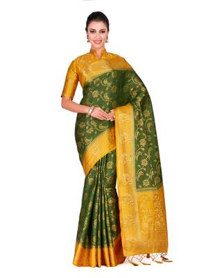 Green Woven Art Silk Saree With Blouse 1
