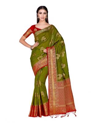 Green Woven Art Silk Saree With Blouse 1