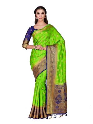 Green woven art silk saree with blouse 1