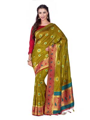 Green Woven Art Silk Saree With Blouse 1