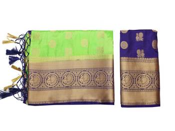 Green woven art silk saree with blouse 9