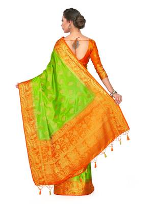 Green Woven Art Silk Saree With Blouse 5