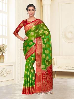 Green Woven Art Silk Saree With Blouse 2