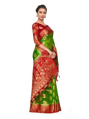 Green Woven Art Silk Saree With Blouse 4