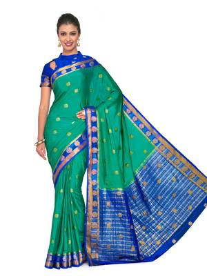 Green woven crepe saree with blouse 3