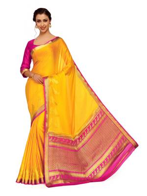 Gold Woven Crepe Saree With Blouse 3