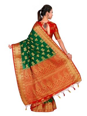 Green Woven Art Silk Saree With Blouse 4