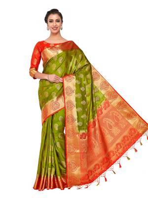 Green Woven Art Silk Saree With Blouse 2