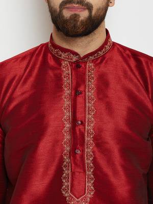 Maroon Plain Silk Blend Dhoti Kurta 2