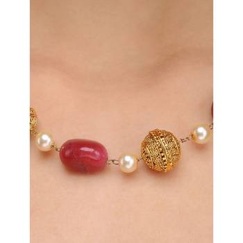 Red Natural Stones And Pearls Necklace 2