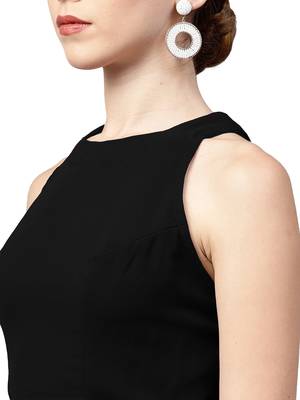 Inddus Black Georgette Solid Ruffle Saree With Blouse Piece 4