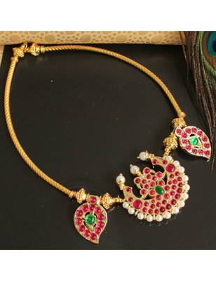 Beautiful Kemp Green Moon Mango Designer Pendant Necklace Set  1