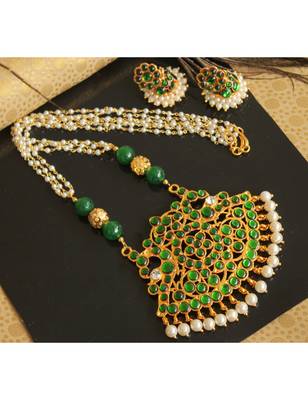 Beautiful Green Pearl Designer Temple Necklace Set  1