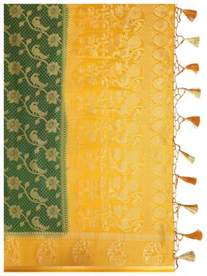 Green Woven Art Silk Saree With Blouse 7