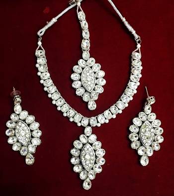 Silver Crystal Necklace Earring Tika Set 1