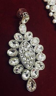 Silver Crystal Necklace Earring Tika Set 2