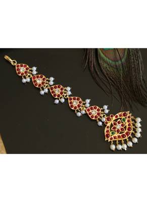 Beautiful Semi Precious Kemp Pearl Designer Tikka Dj20185 1