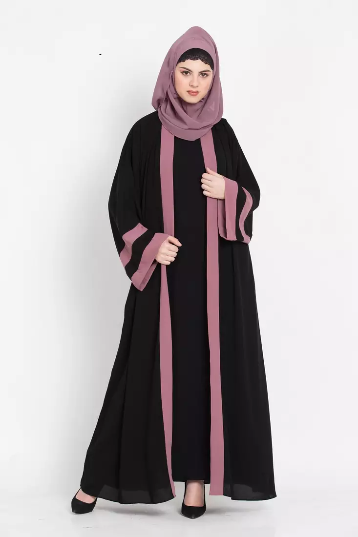 Nazneen Contrast Band With Inner Dubai Kaftan