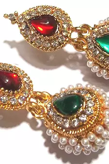 Green and maroon pearl jhumka earring