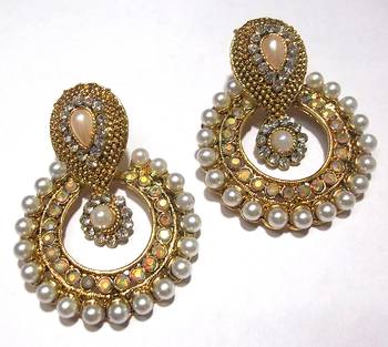 Golden pearl Antic polki earrings 1