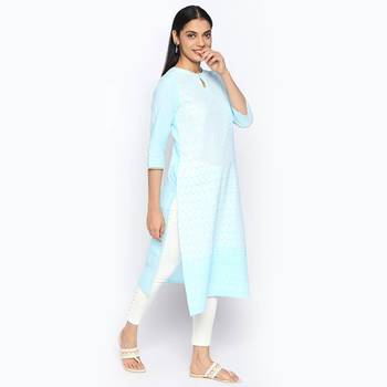 Green cambric kurtas and kurtis 3