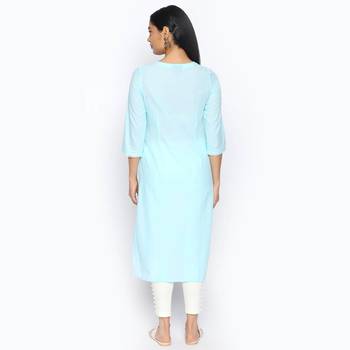 Green cambric kurtas and kurtis 4