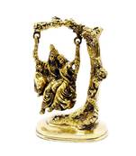 Radha krishna jhoola made of brass available in 4.3"x7"x3" size.