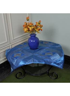Silk Peacock Design Table Cloths 35 X 35 Inches 2