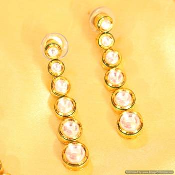 Elegant Single Line Kundan Necklace 2