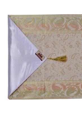 Lal Haveli Home Decor Handmade Paisley Design Table Decor Green Table Runner 60 x 16 inch 4