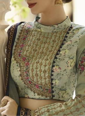 Bollywood style Embroireded wedding semi-stitched Lehengha 3