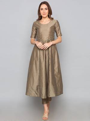 Mud Grey kalidar kurta with Trousers 2