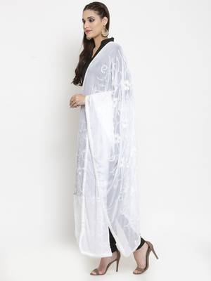 White Nazneen Karachi Work Dupatta 3