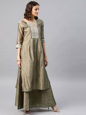 Mud Grey Women's Noor - Chanderi box pleated Kurta 4